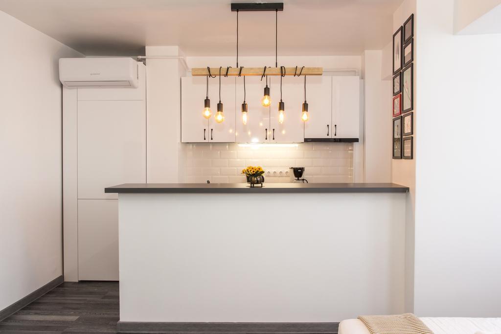 Studio L By Mrg Apartments Bucharest Exterior photo